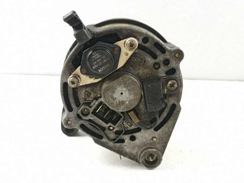 Recambio de alternador para seat ibiza 1.5 g 021d2000 referencia OEM IAM 9120144273  