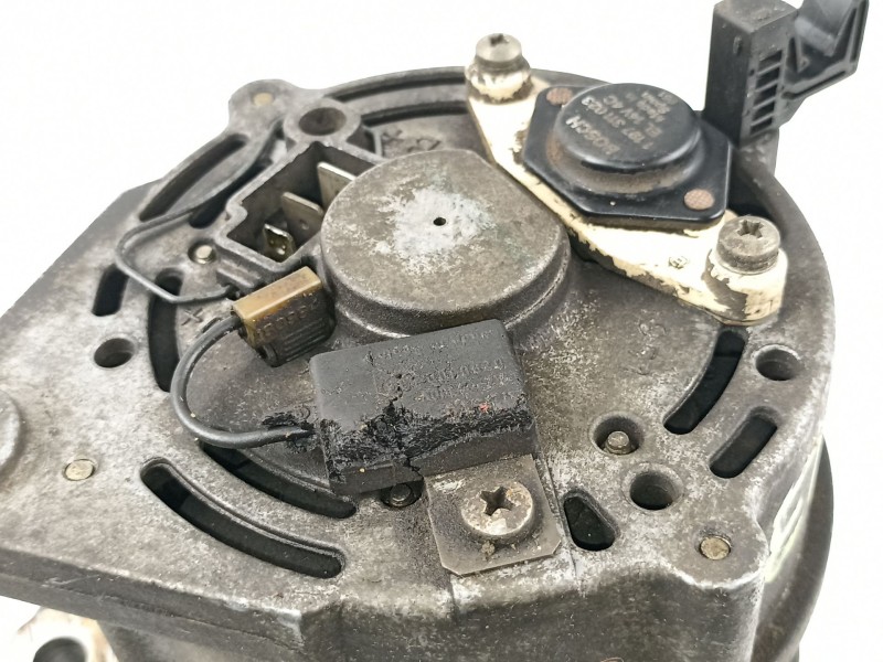 Recambio de alternador para seat ibiza 1.5 g 021d2000 referencia OEM IAM 9120144273  