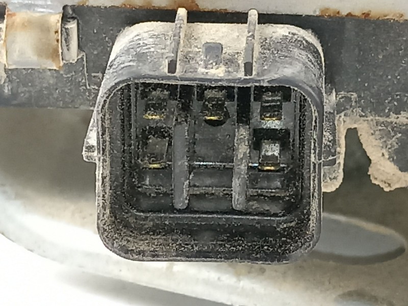 Recambio de elevalunas delantero derecho para mitsubishi montero 3.2 did referencia OEM IAM MR523512 MR436860 0620200620