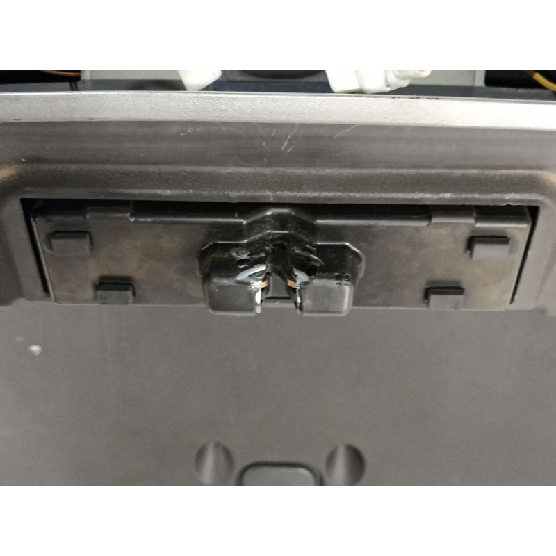 Recambio de maletero para renault megane 1.9 dci (119,64)descapotable referencia OEM IAM 7751477223 7751474291 