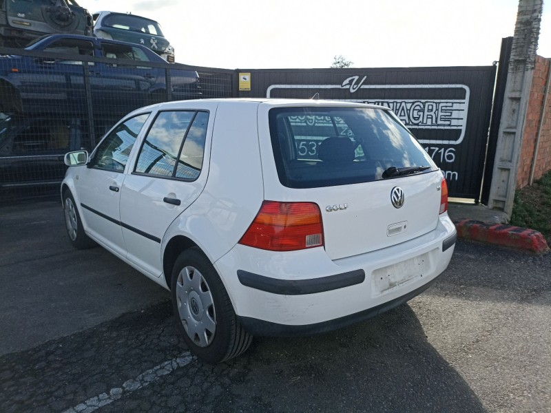 volkswagen golf del año 2007