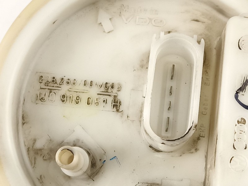 Recambio de bomba combustible aforador para volkswagen golf iv 1.6 g/apf referencia OEM IAM 1J1919051H 228233001003 