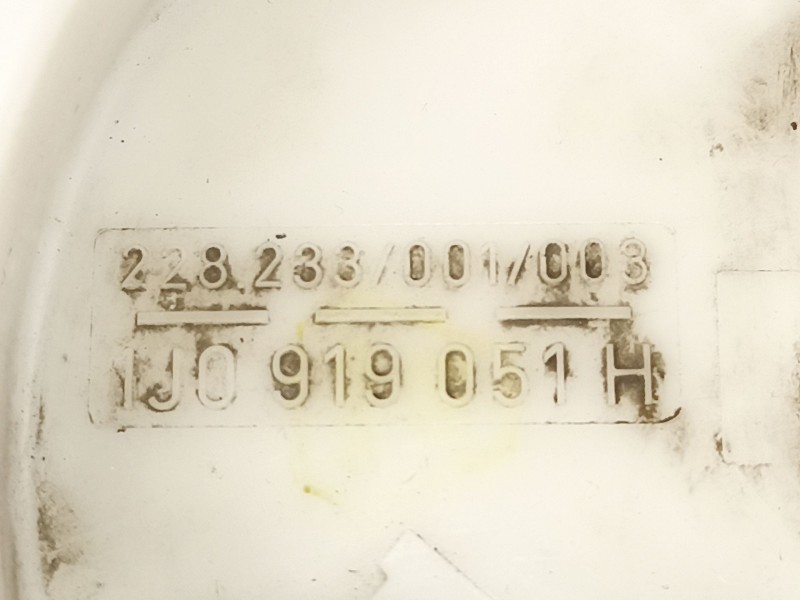 Recambio de bomba combustible aforador para volkswagen golf iv 1.6 g/apf referencia OEM IAM 1J1919051H 228233001003 