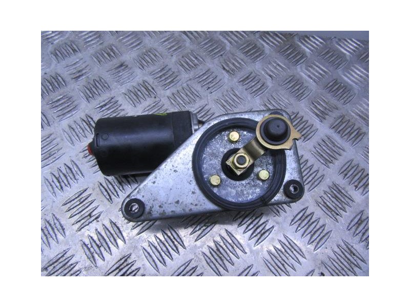 Recambio de motor limpia delantero : volvo 360 : 2.0 g (115,57cv) [1988] para volvo 360 2.0 g referencia OEM IAM 0390246323  