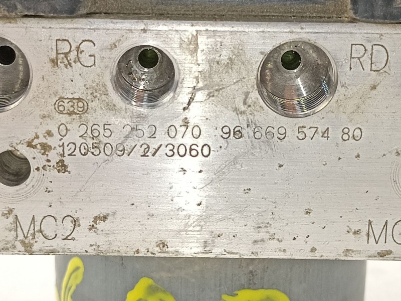 Recambio de abs para peugeot 308 1.6hdi 9h05 112cv 6velocidades referencia OEM IAM 9666957480 0265252070 