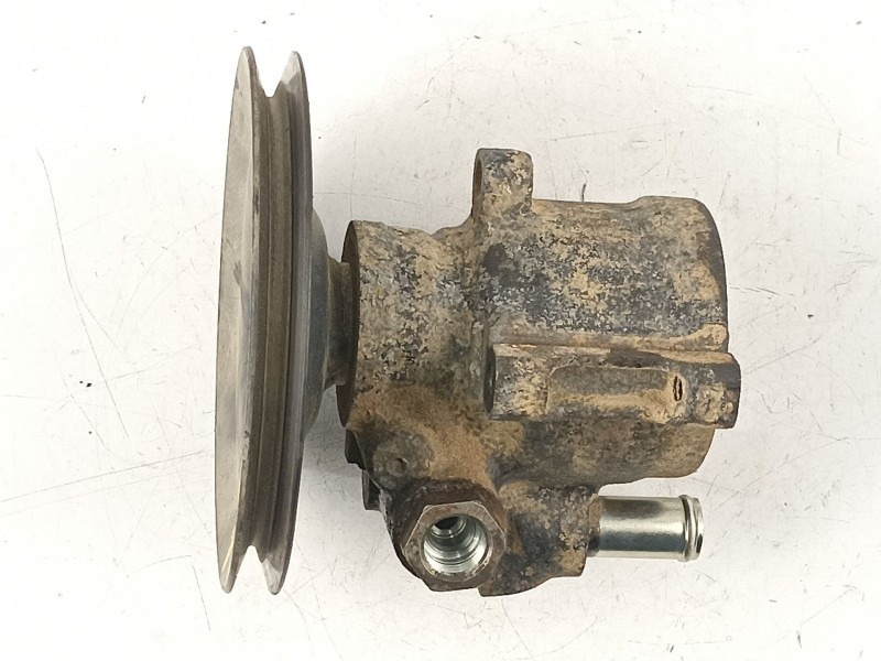 Recambio de bomba direccion para opel frontera 2.3 td-23dtr referencia OEM IAM 948037 93175576 