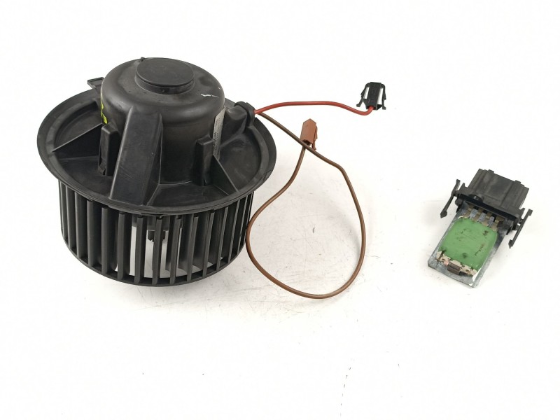 Recambio de motor calefaccion para volkswagen vento 1.6 g-abu referencia OEM IAM 1H1819021 3137020021 3131090055