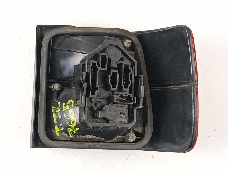 Recambio de piloto trasero izquierdo para volkswagen vento 1.6 g-abu referencia OEM IAM 1H5945111B  