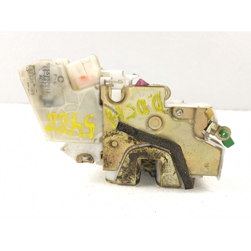 Recambio de cerradura puerta delantera derecha para nissan navara 2.5 td sport referencia OEM IAM 805025P060 805525P013 