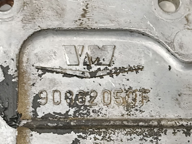 Recambio de carter aceite para jeep cherokee 2.5 td referencia OEM IAM 90862050F  