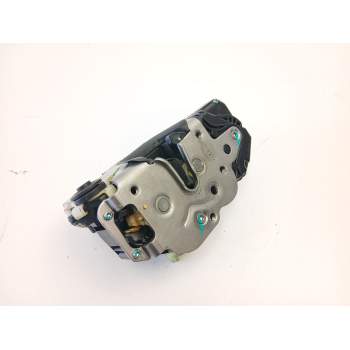 CERRADURA PUERTA TRASERA DERECHA 13503808 
