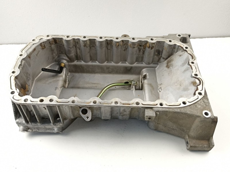 Recambio de carter aceite para citroen c5 1.7 g g-6fz referencia OEM IAM 9637093810  