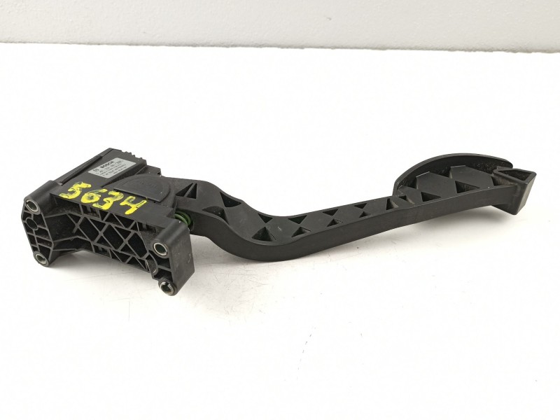 Recambio de potenciometro aceleracion para alfa romeo 147 1.6 g referencia OEM IAM 46755863 0281002380 