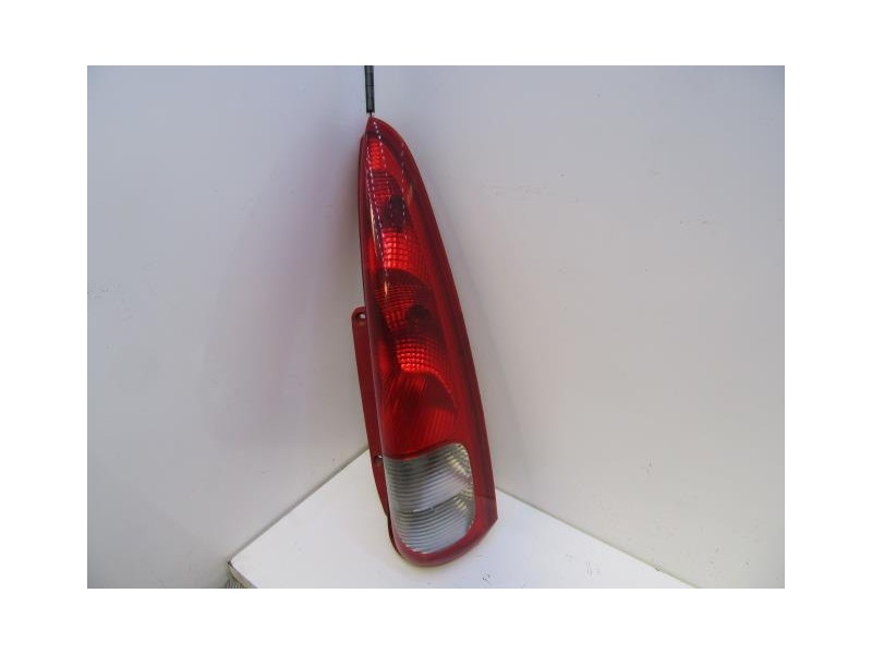 Recambio de piloto trasero dch. : daewoo tacuma : 1.6 g (104,69cv) [2004] para daewoo tacuma 1.6 g referencia OEM IAM   