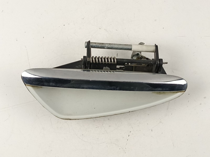 Recambio de manilla trasera derecha para alfa romeo 159 2.4 tdi /939a9000 4p referencia OEM IAM 156079296  