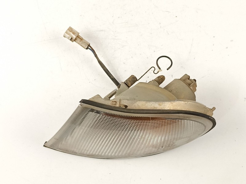 Recambio de piloto delantero izquierdo para tata safari 1.9 td referencia OEM IAM 15900000L  