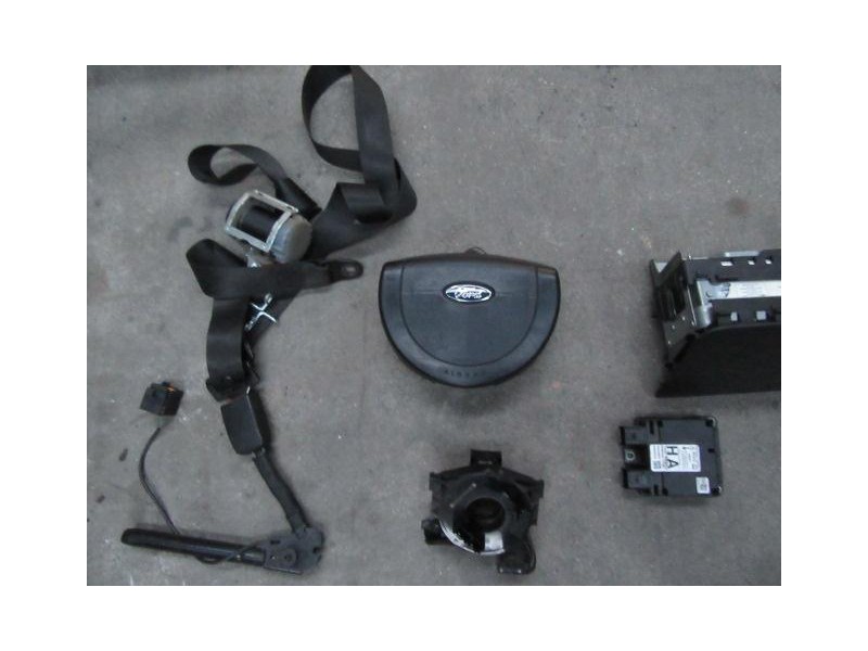 Recambio de airbag juego completo : ford fiesta : 1.4 td f-6ja (67,98cv) [2005] para ford fiesta 1.4 td f-6ja referencia OEM IAM