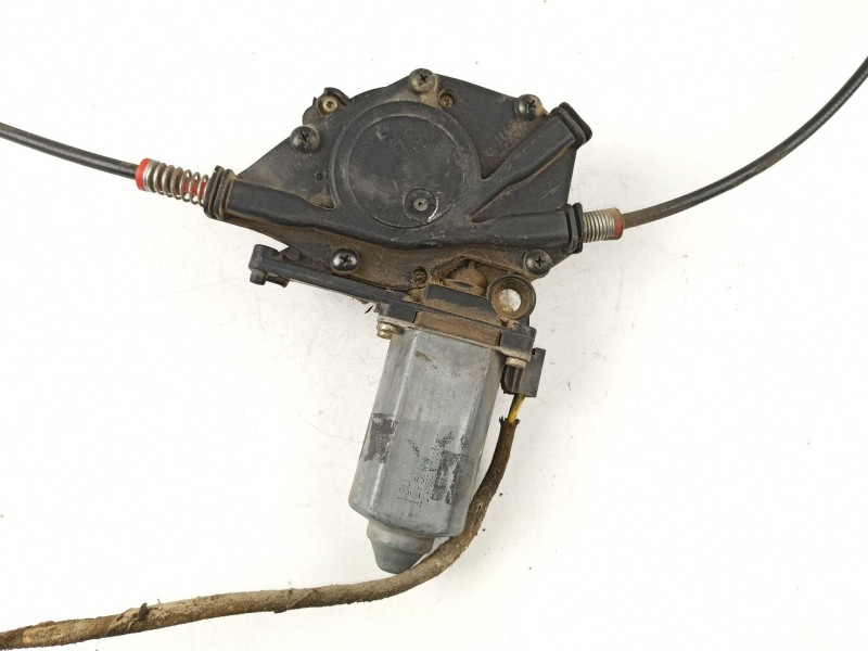 Recambio de elevalunas trasero izquierdo para tata safari 1.9 d referencia OEM IAM 5L04F  