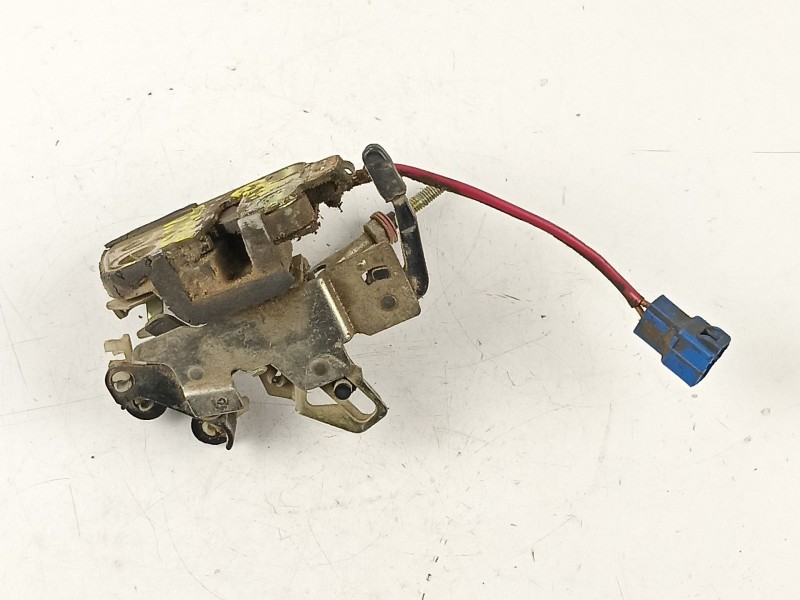 Recambio de cerradura puerta trasera derecha para tata safari 1.9 d referencia OEM IAM   