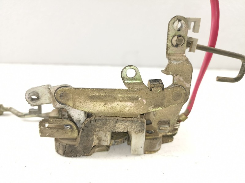 Recambio de cerradura puerta delantera izquierda para tata safari 1.9 d referencia OEM IAM S6B03  