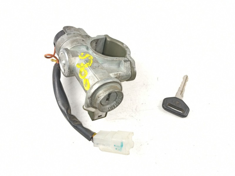 Recambio de conmutador de arranque para tata safari 3.0 td referencia OEM IAM 20L05  