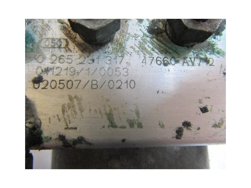 Recambio de abs : nissan primera : 1.6 g /qg16 (108,77cv) [2002] para nissan primera 1.6 g /qg16 referencia OEM IAM 0265231317  