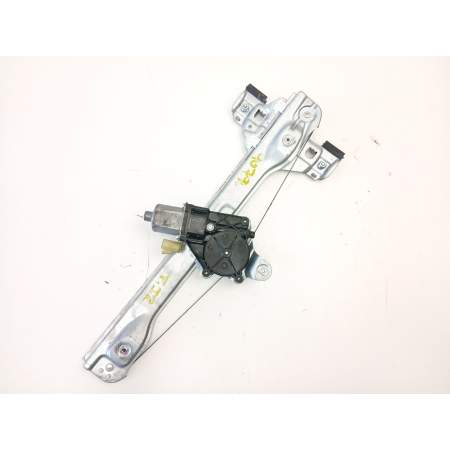 Recambio de elevalunas trasero derecho para honda hr-v 1.6 d16w5 referencia OEM IAM 72715S4N003 72711S4N003 