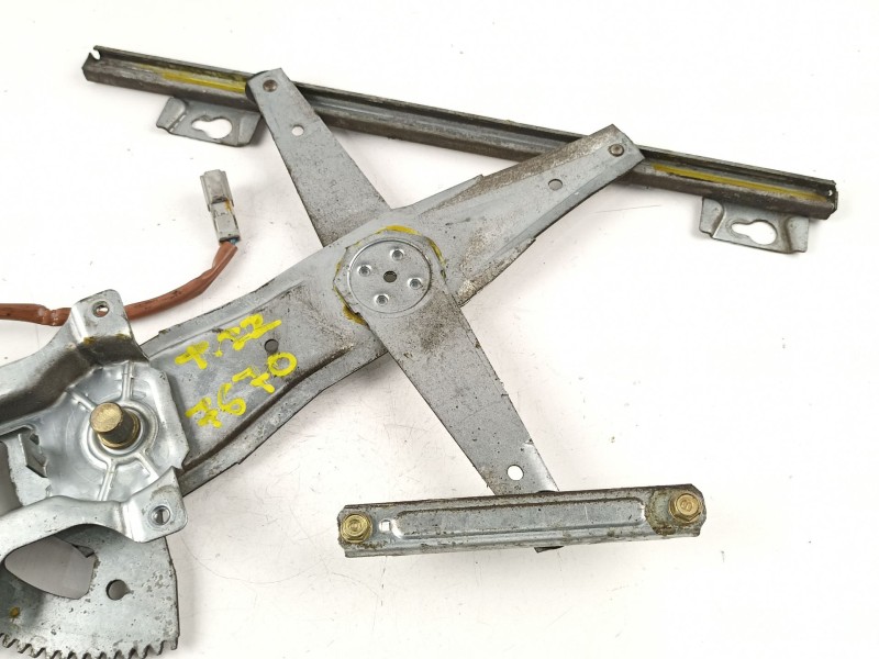 Recambio de elevalunas trasero izquierdo para honda hr-v 1.6 d16w5 referencia OEM IAM 72755S4N003 72751S4N003 