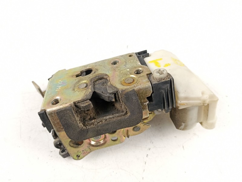 Recambio de cerradura puerta trasera derecha para fiat multipla 1.9 jtd referencia OEM IAM 46750115  