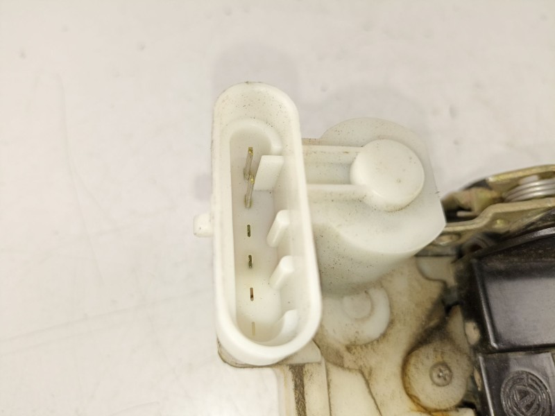 Recambio de cerradura puerta trasera izquierda para fiat multipla 1.9 jtd referencia OEM IAM 46750117  