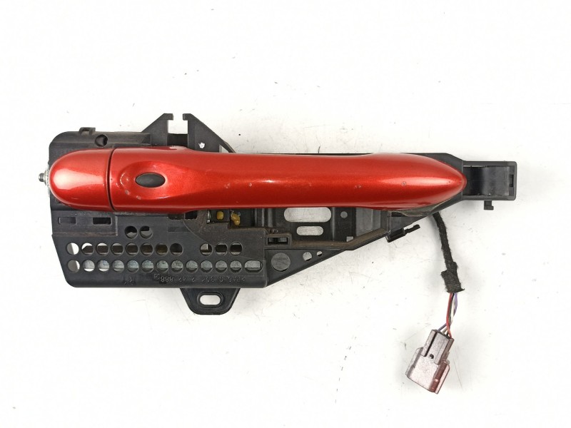 Recambio de manilla delantera derecha para renault clio 1.5 dci referencia OEM IAM 806060204R  