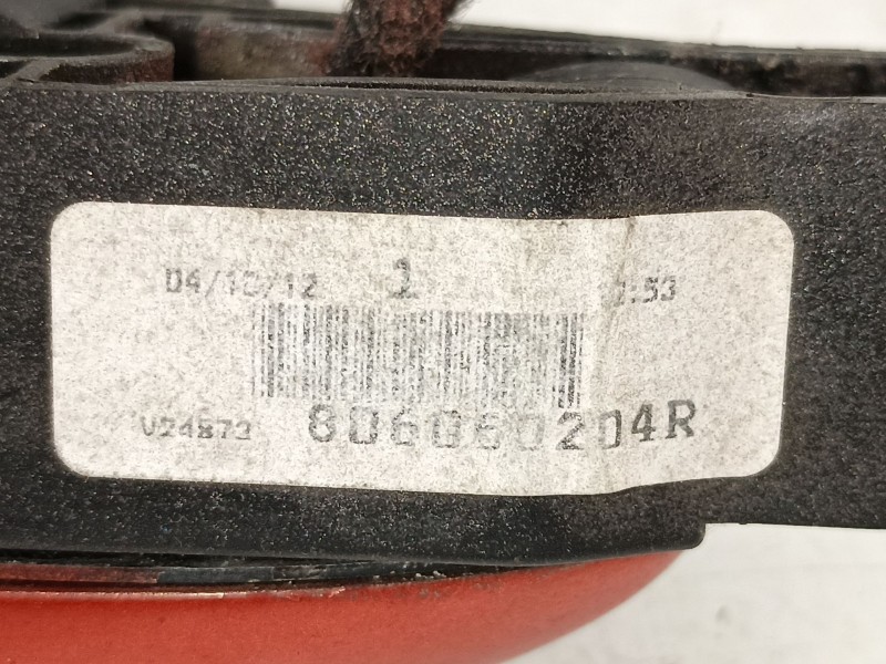 Recambio de manilla delantera derecha para renault clio 1.5 dci referencia OEM IAM 806060204R  