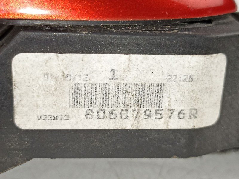 Recambio de manilla delantera izquierda para renault clio 1.5 dci referencia OEM IAM 806079576R  