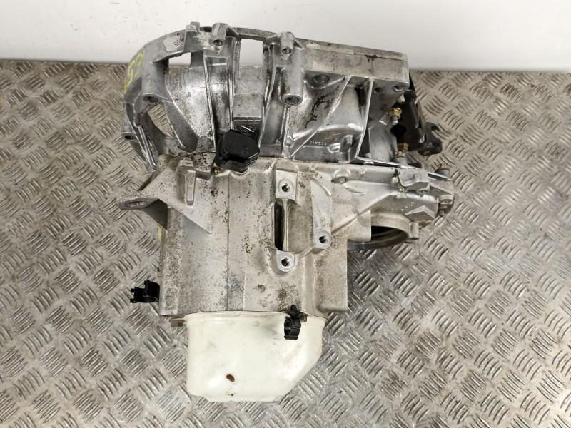 Recambio de caja cambios 5v diesel para renault express 1.9 d referencia OEM IAM JB1157  