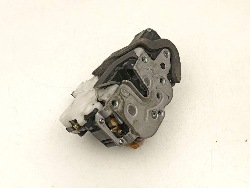 Recambio de cerradura puerta delantera derecha para opel insignia a (g09) 2.0 cdti (68) referencia OEM IAM 13579523  