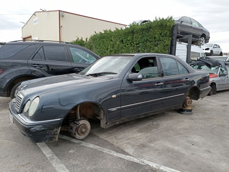 mercedes-benz clase e del año 2006