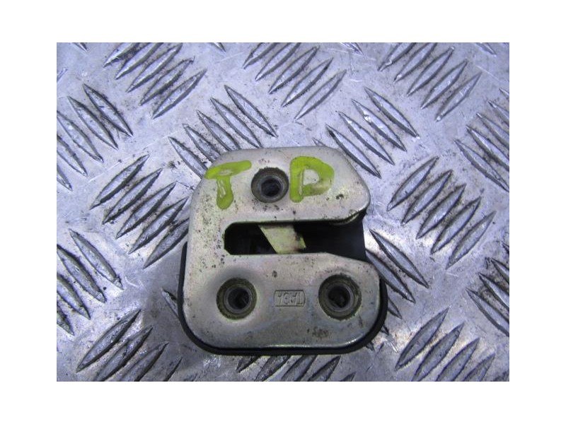 Recambio de cerradura pta. tras. dch. : volvo 360 : 2.0 g (115,57cv) [1988] para volvo 360 2.0 g referencia OEM IAM   