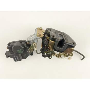 CERRADURA PUERTA TRASERA IZQUIERDA 814103A000 