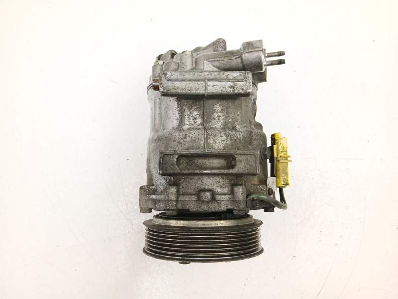 Recambio de manilla delantera derecha para mazda 6 berlina (gg) 2.0 crtd 136 active (4-ptas.) referencia OEM IAM GJ6A58410D22  