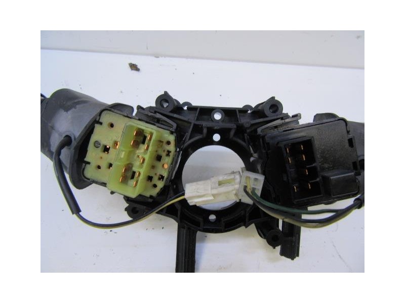 Recambio de mando luces y limpias : daewoo tacuma : 1.6 g (104,69cv) [2004] para daewoo tacuma 1.6 g referencia OEM IAM   