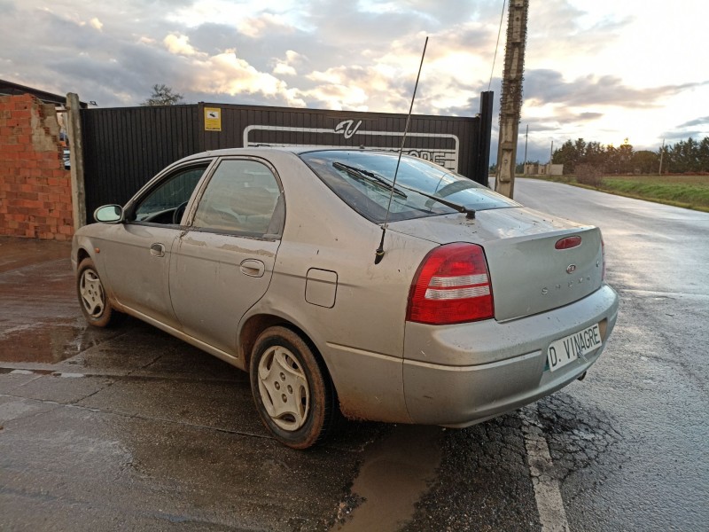 kia shuma del año 2000