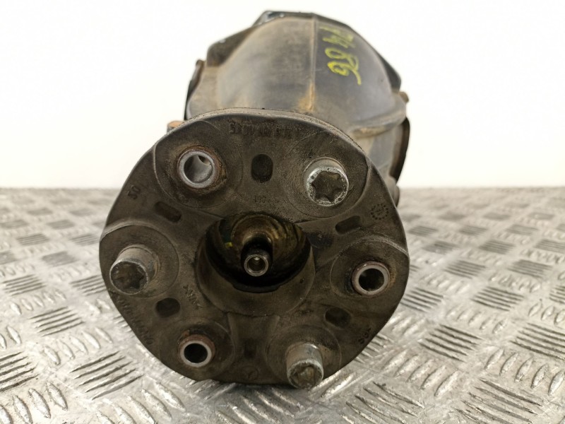 Recambio de diferencial trasero para mercedes-benz c220 2.2 cdi referencia OEM IAM A2033502664 A2103513308 A2103510805