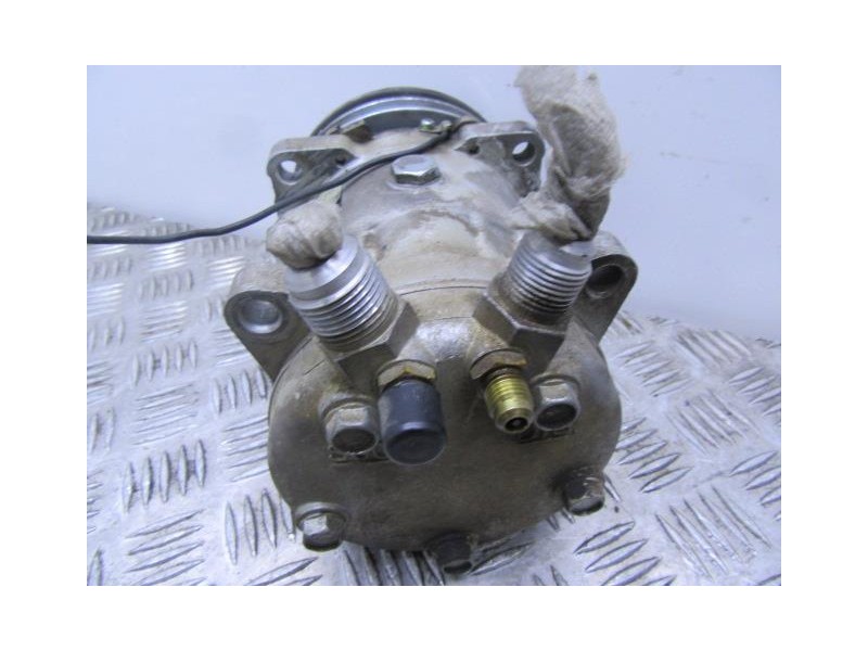 Recambio de aire acondicionado : volvo 360 : 2.0 g (115,57cv) [1988] para volvo 360 2.0 g referencia OEM IAM 32316018008390  