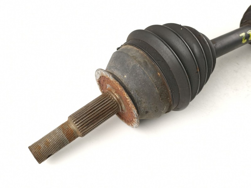 Recambio de transmision delantera izquierda para nissan pathfinder 2.5 td referencia OEM IAM 39100EB300  