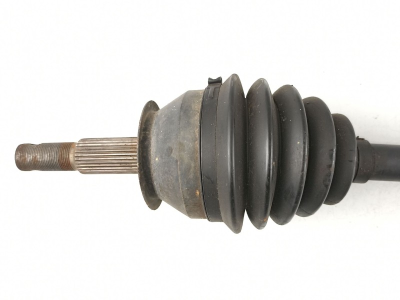 Recambio de transmision delantera izquierda para nissan pathfinder 2.5 td referencia OEM IAM 39100EB300  