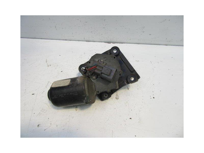 Recambio de motor limpia delantero : nissan micra : 1.0 g (54,38cv) [1999] para nissan micra 1.0 g referencia OEM IAM   