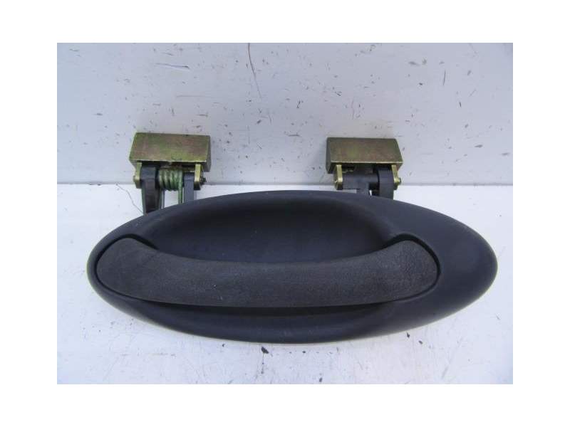 Recambio de manilla trasera izquierda para saab 9-5 station wagon 2.0 cat referencia OEM IAM 12767379  