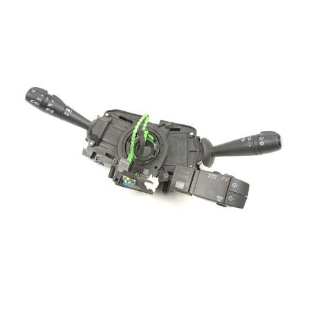 Recambio de cerradura puerta delantera izquierda para toyota corolla 1.6 g referencia OEM IAM 6904002151  