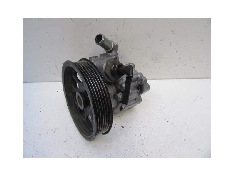 Recambio de bomba direccion para saab 9-5 station wagon 2.0 cat referencia OEM IAM 5230750  