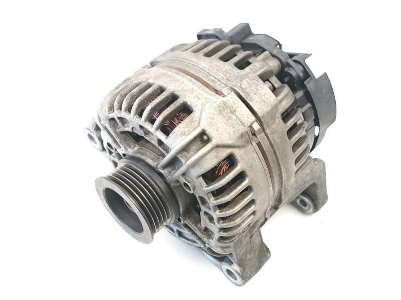 Recambio de alternador para opel astra h (a04) 1.4 (l48) referencia OEM IAM 55556069 0124425024 